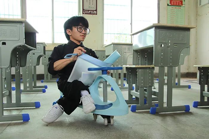 從“扭扭車男孩”到站立人生 三維打印技術(shù)點(diǎn)亮生命新希望